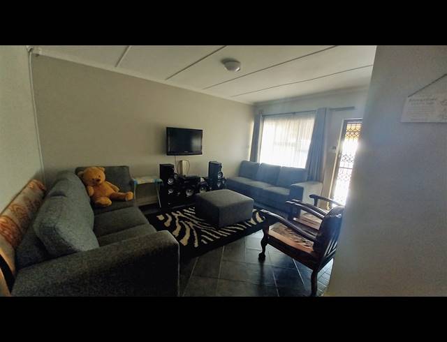 4 BEDROOM HOUSE FOR SALE IN MOORTON